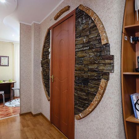 1-Комнатная Квартира В Центре Города На Пушкина 175 コスタナイ エクステリア 写真